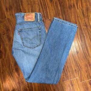 Levis 505 denim jeans. Light wash Levi's denim...